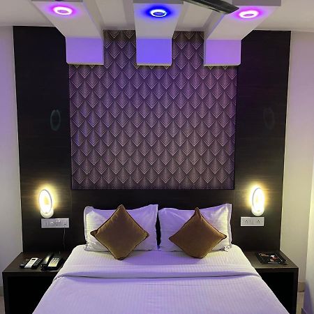 The Porch Inn Hotel/Service Apartments Bangalore Ngoại thất bức ảnh