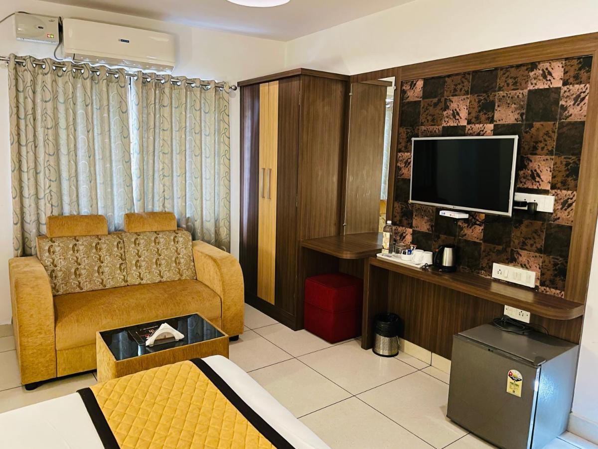 The Porch Inn Hotel/Service Apartments Bangalore Ngoại thất bức ảnh