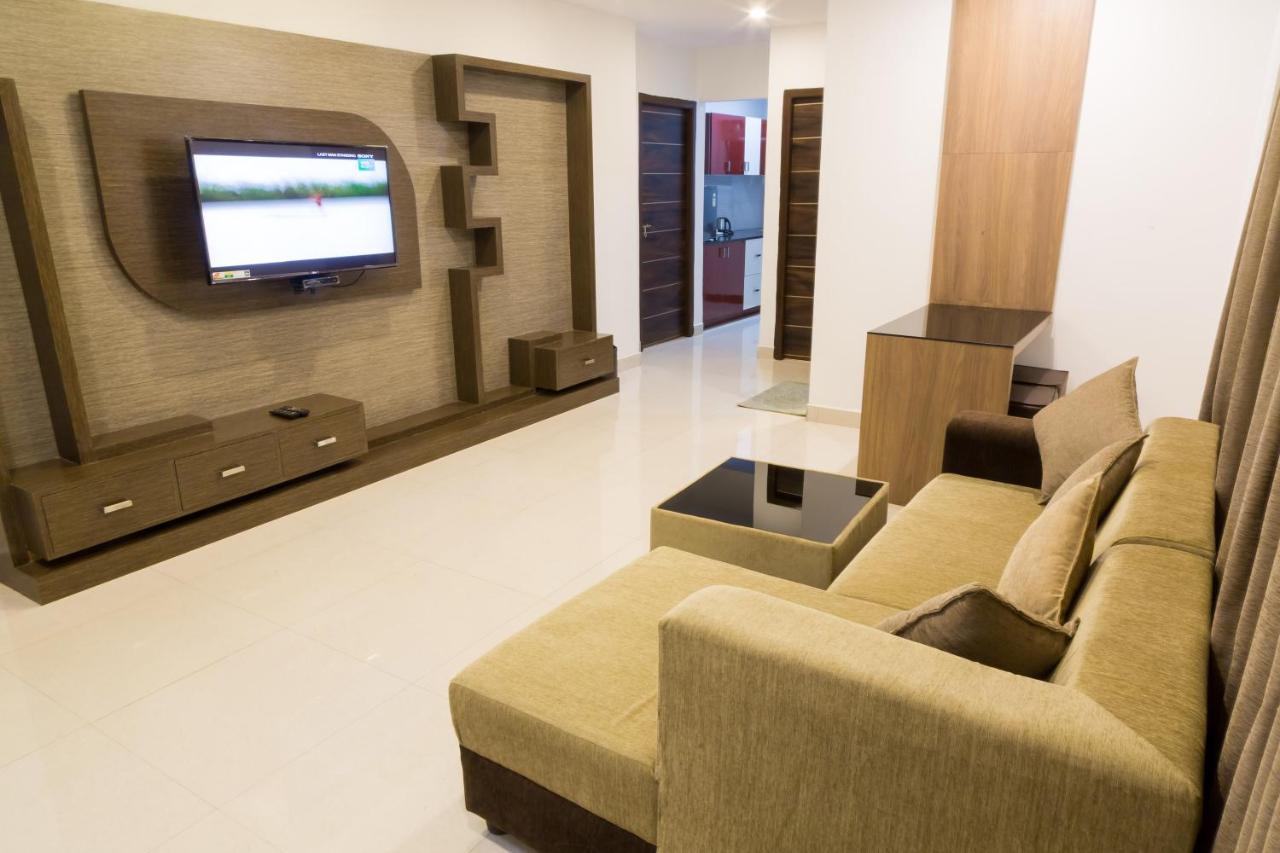 The Porch Inn Hotel/Service Apartments Bangalore Ngoại thất bức ảnh