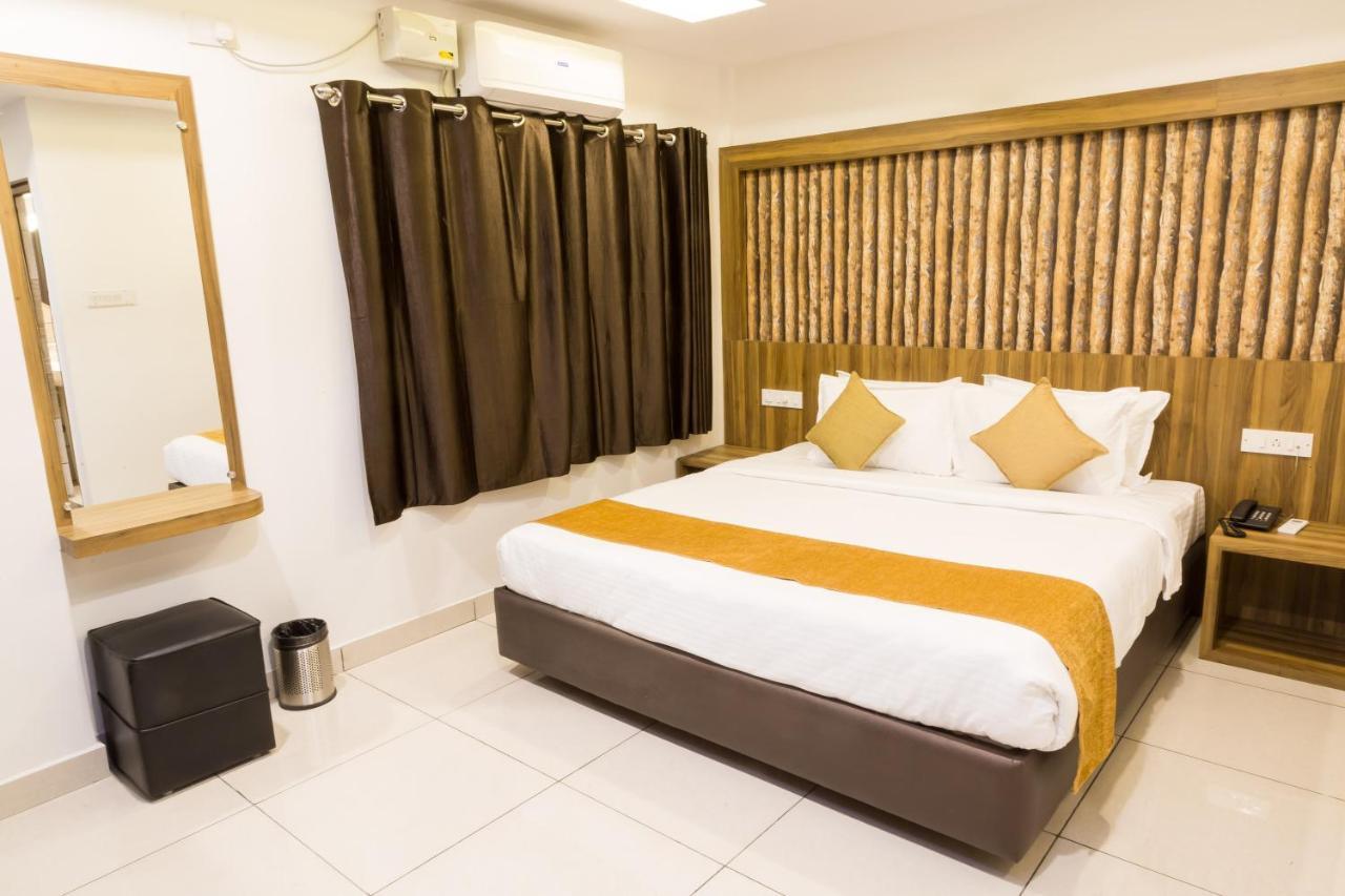 The Porch Inn Hotel/Service Apartments Bangalore Ngoại thất bức ảnh