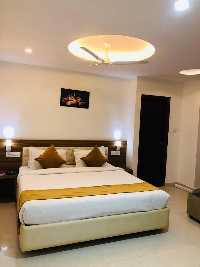 The Porch Inn Hotel/Service Apartments Bangalore Ngoại thất bức ảnh